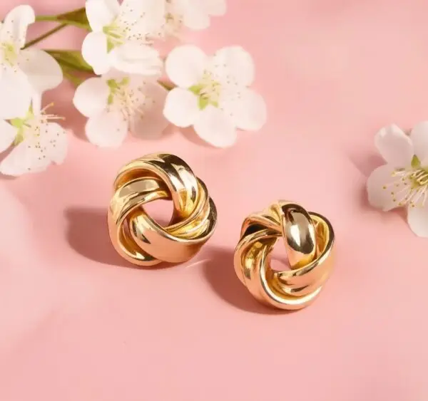 sone golden earrings
