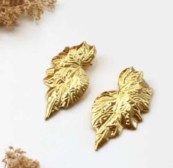 venus diamond earrings