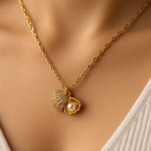 18k gold plated sea shell pendant